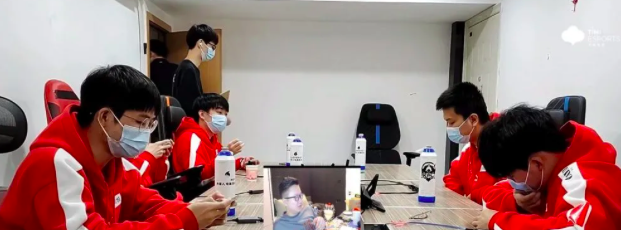 AG知道保护初晨野区，cat辅助细节满满，这才是S组的队伍