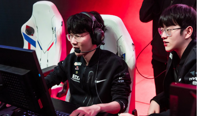 外媒评选出2022春季赛LPL赛区前五ADC选手