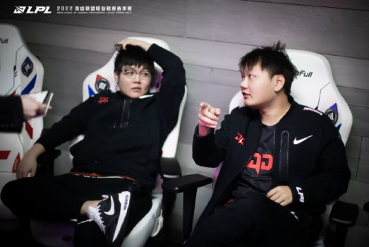 JDG网上招聘全新煮饭阿姨，引发LPL网友热议