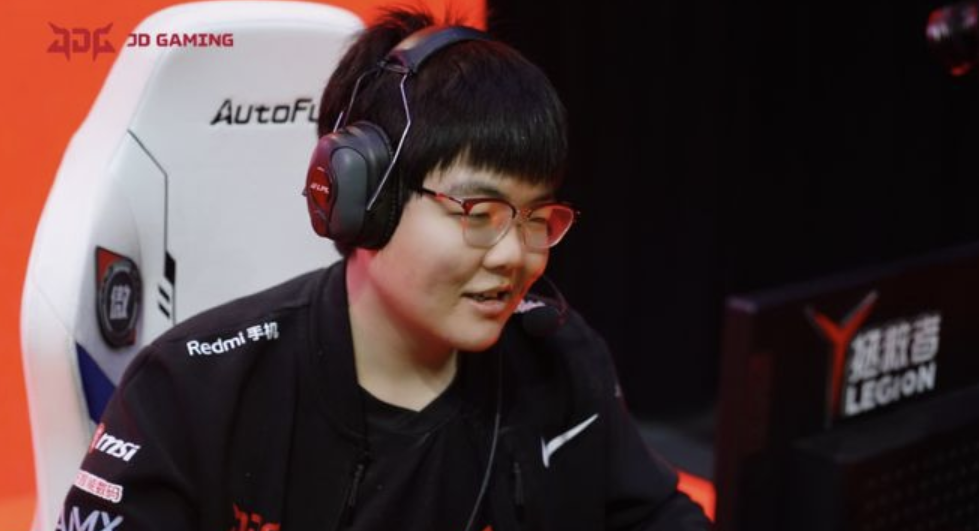 JDG夏季赛拿下四连胜，引发海外粉丝热议