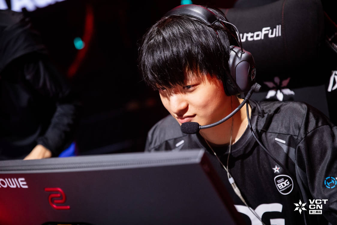 nobody状态神勇豪取四杀，EDG2-1淘汰TE挺进六强